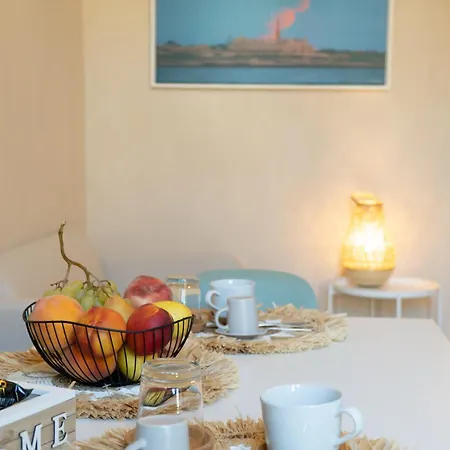 Casa Favi Civico 16 *