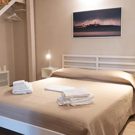 Casa Favi Civico 16 Шикли